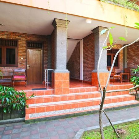 Kedin'S Inn Denpasar  Exterior photo